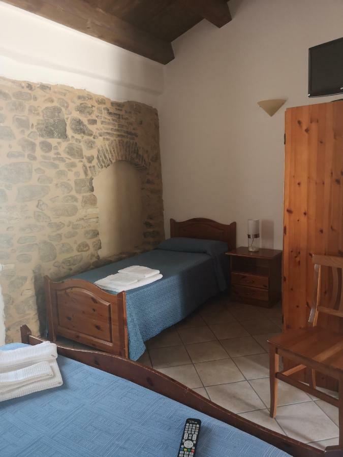 Sperone Agriturismo Villa Assoro Exterior photo